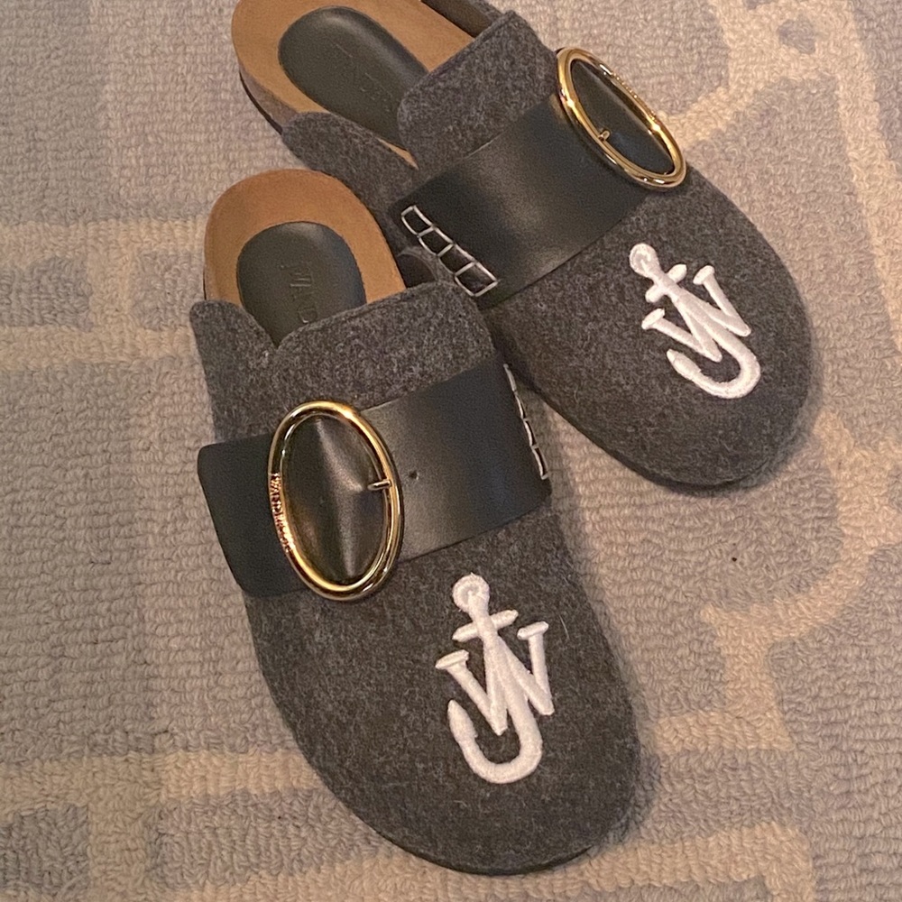 JW ANDERSON FELT MULES
